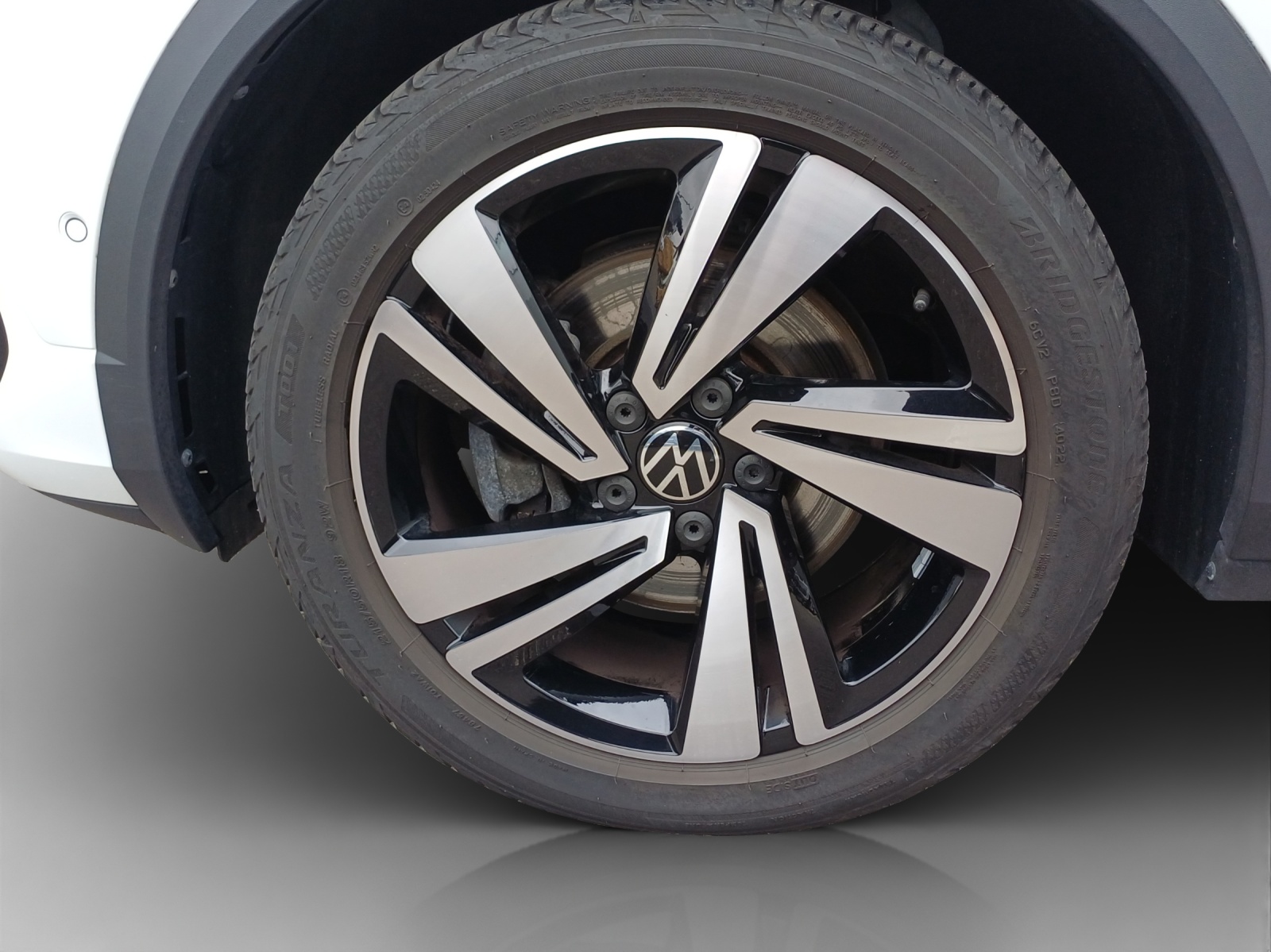VW T-Roc 2.0 TSI R-Line DSG 4Motion-image-13