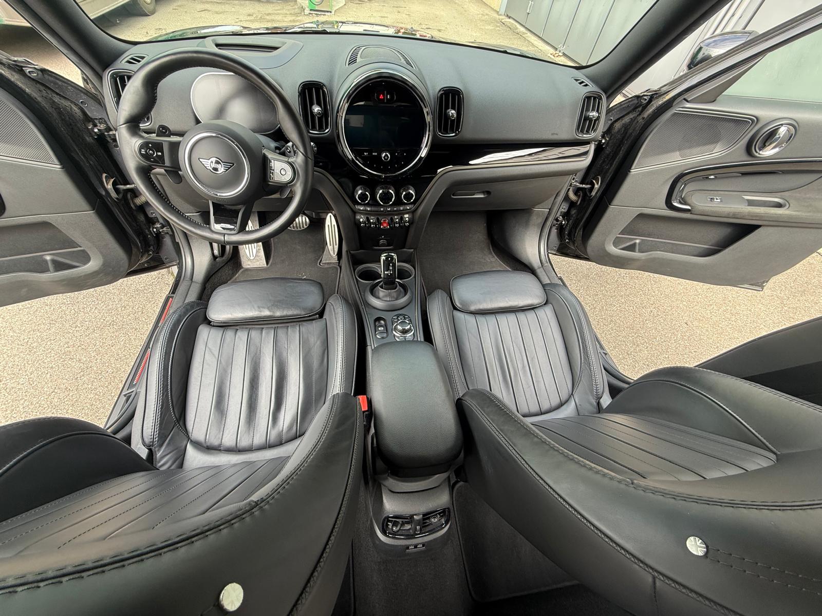 MINI Countryman Cooper S ALL4 Steptronic-image-11