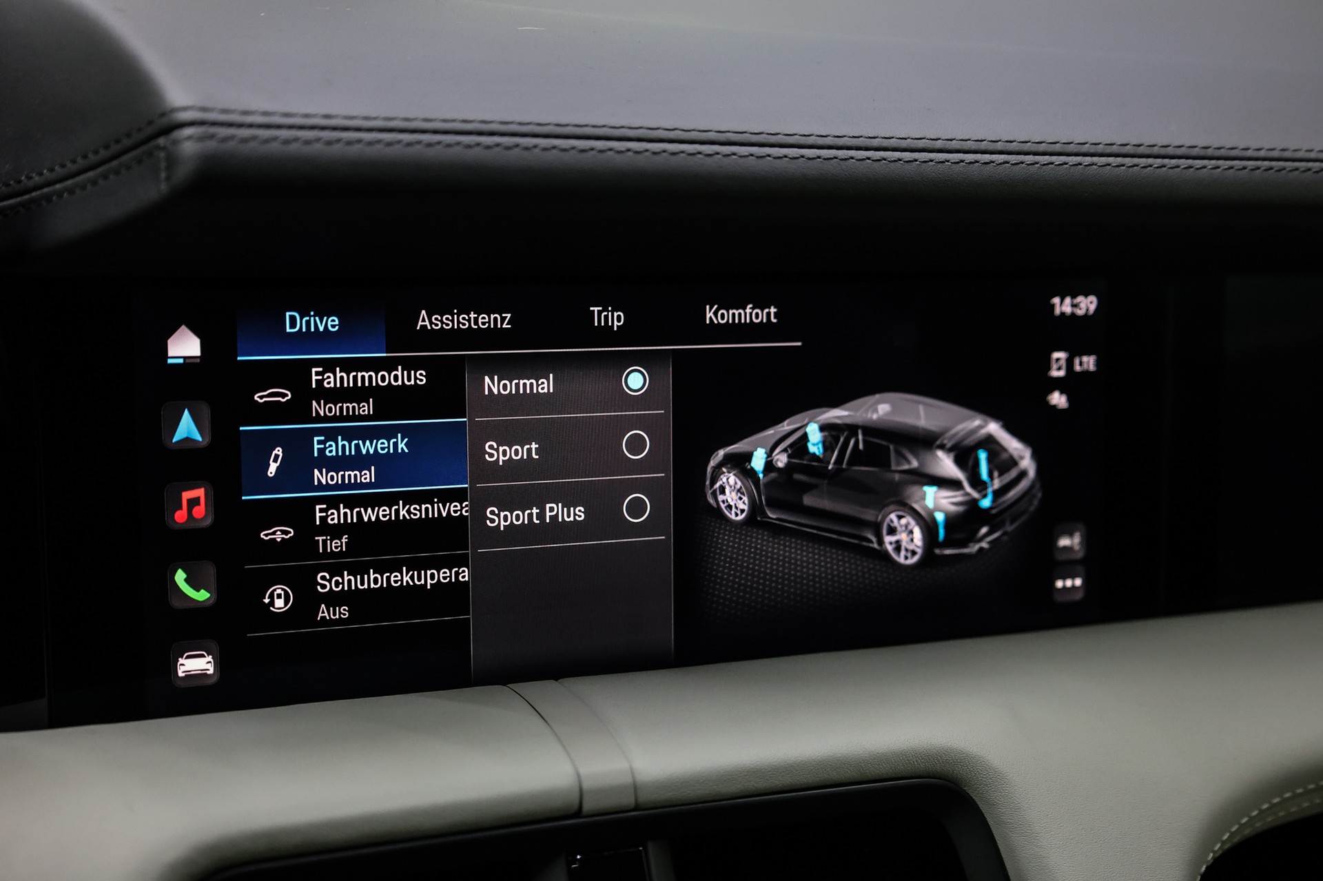 PORSCHE Taycan Turbo Cross Turismo-image-29