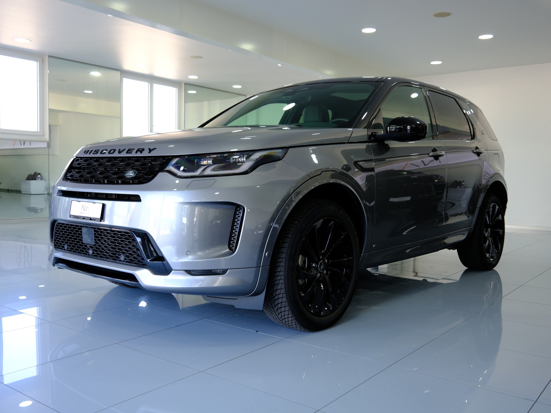 LAND ROVER Discovery Sport P300e 1.5 PHEV SE AT8-image-6