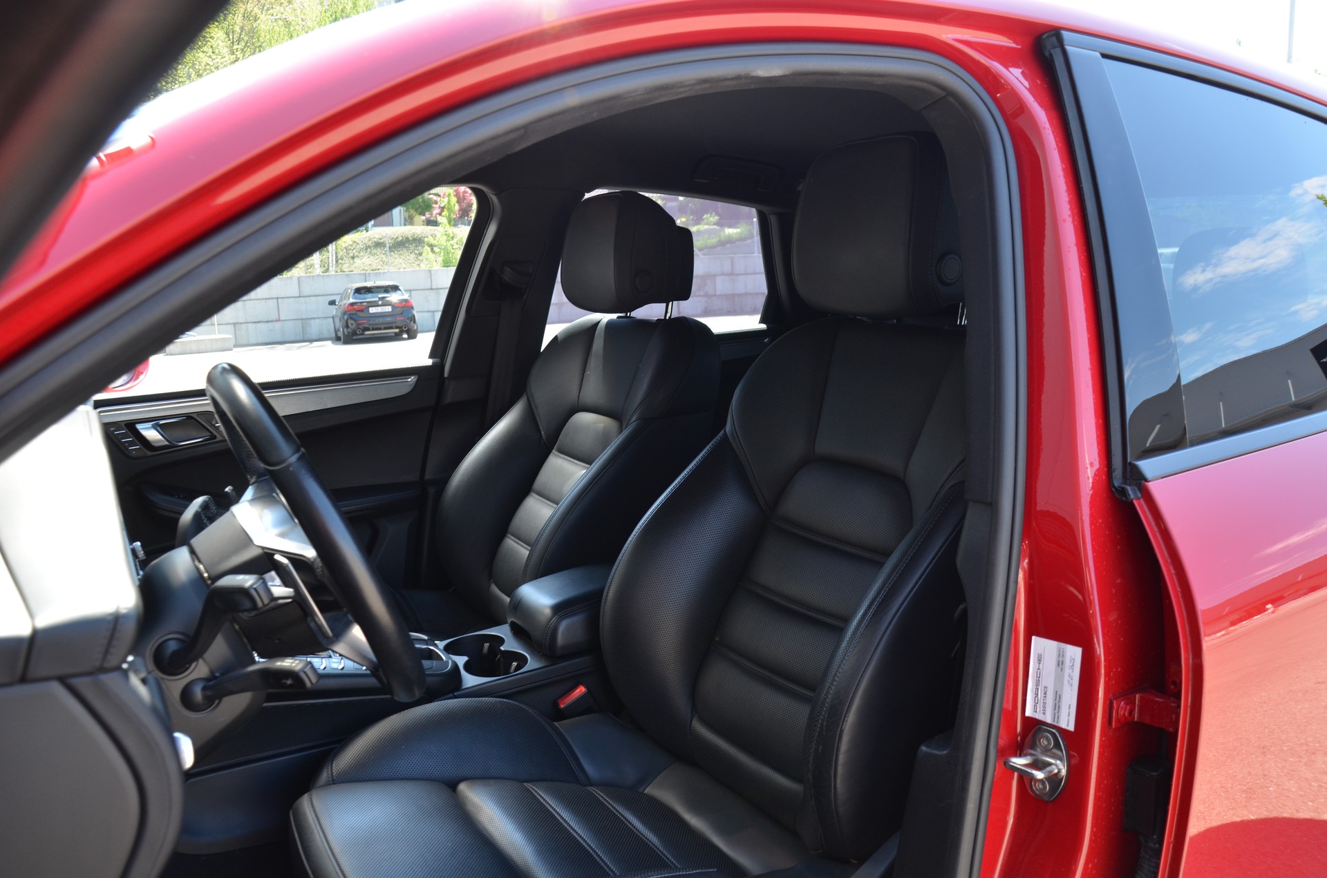 PORSCHE Macan PDK-image-21