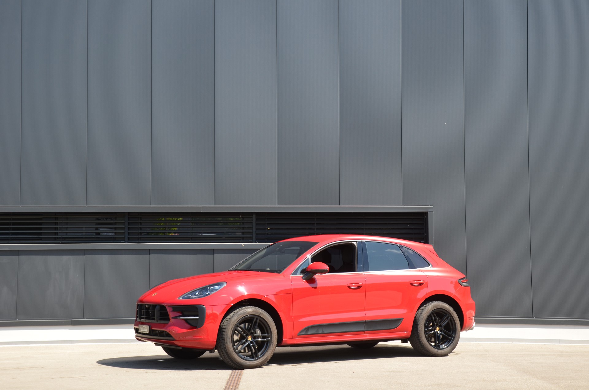 PORSCHE Macan PDK-image-1