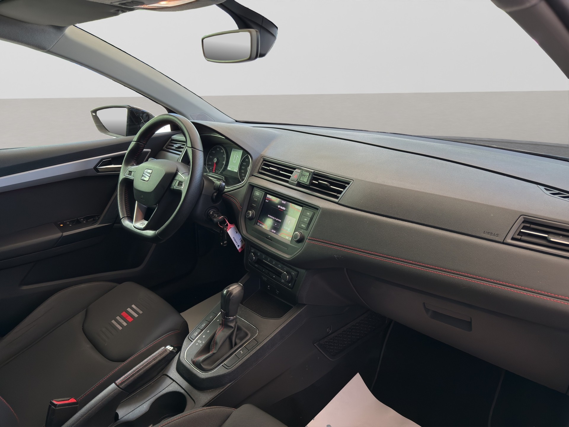 SEAT Ibiza 1.0 EcoTSI DSG FR-image-12