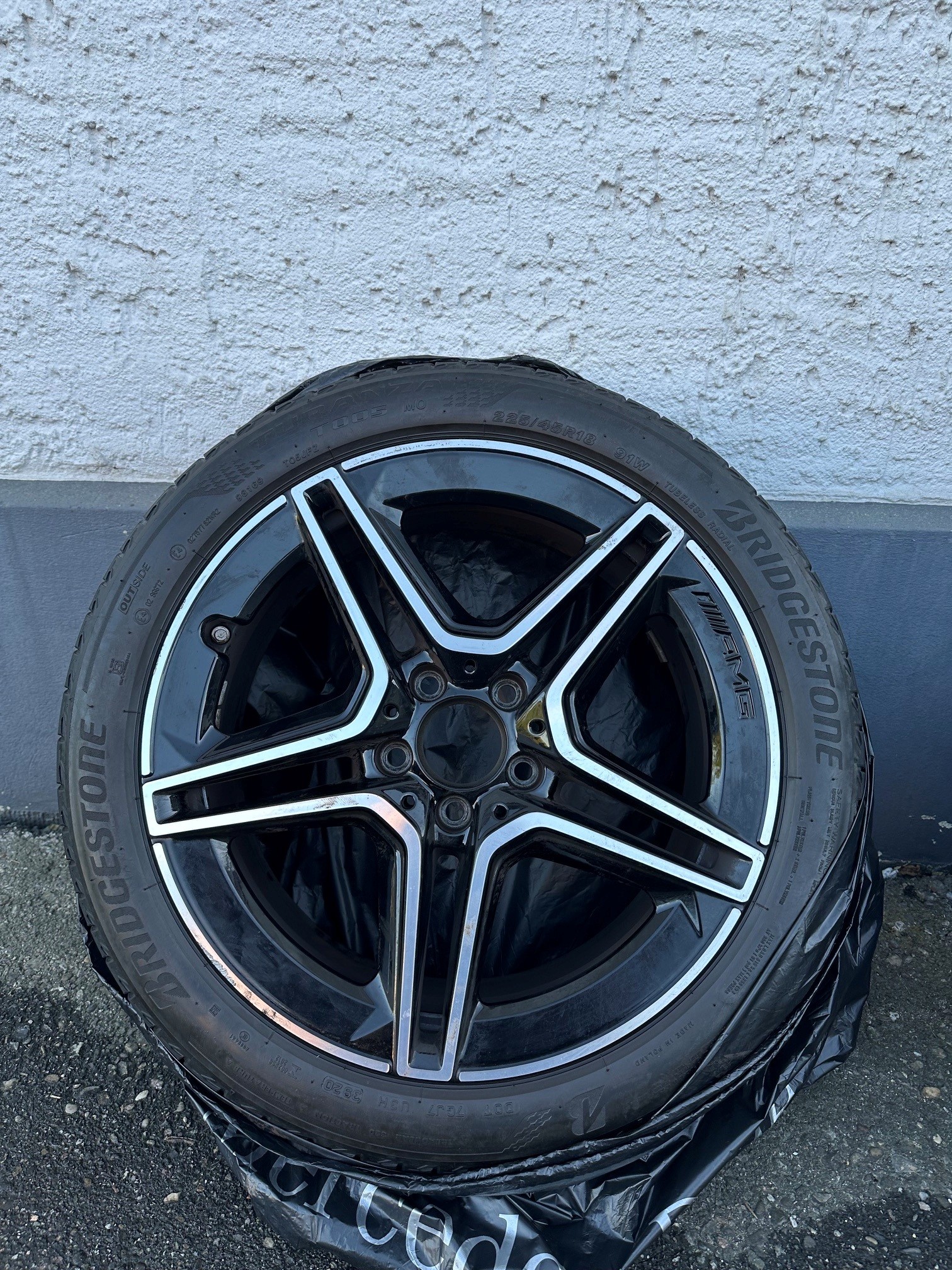 MERCEDES-BENZ A 200 AMG Line 7G-DCT-image-9