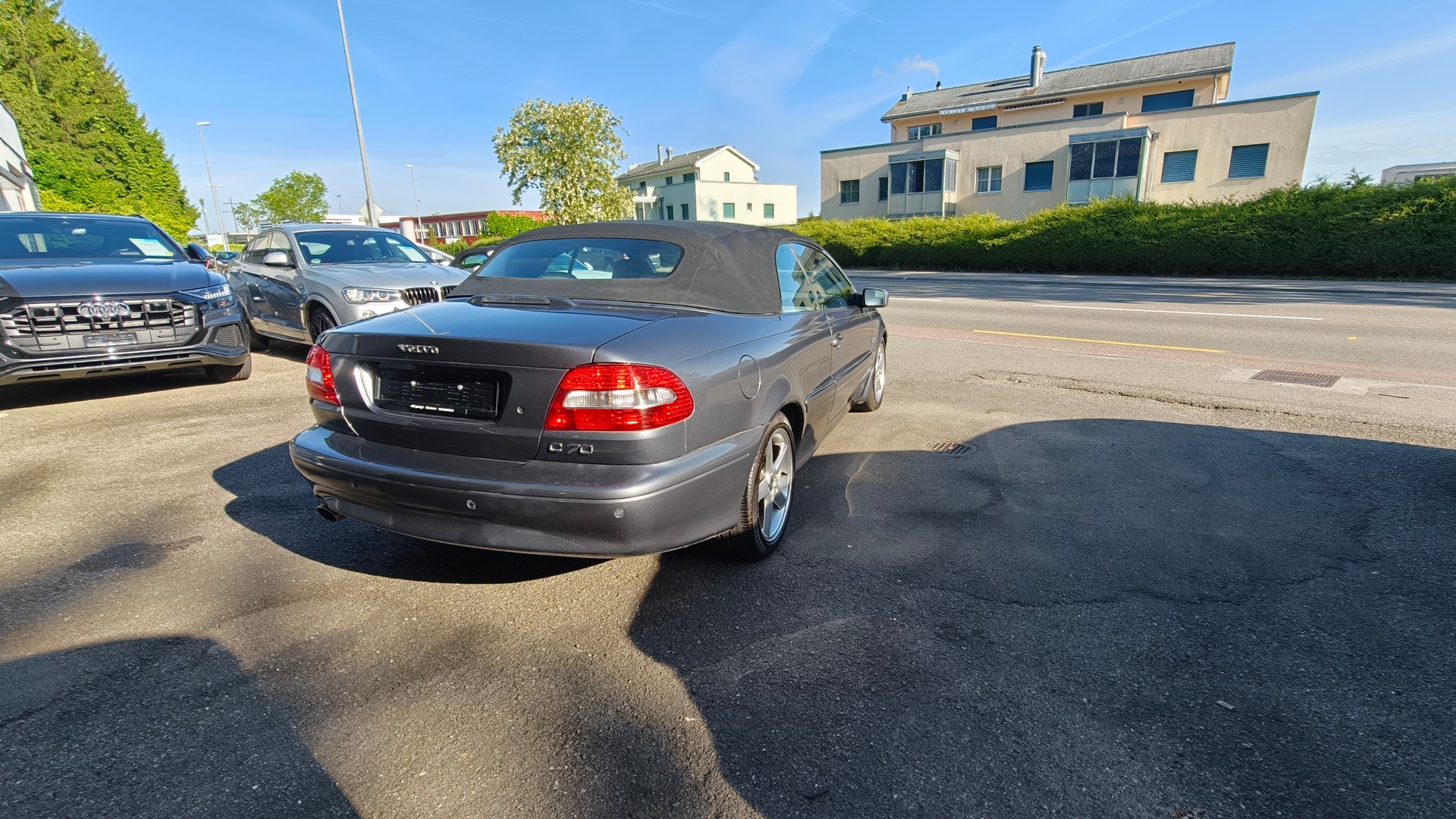 VOLVO C70 Cabriolet 2.0T-image-3