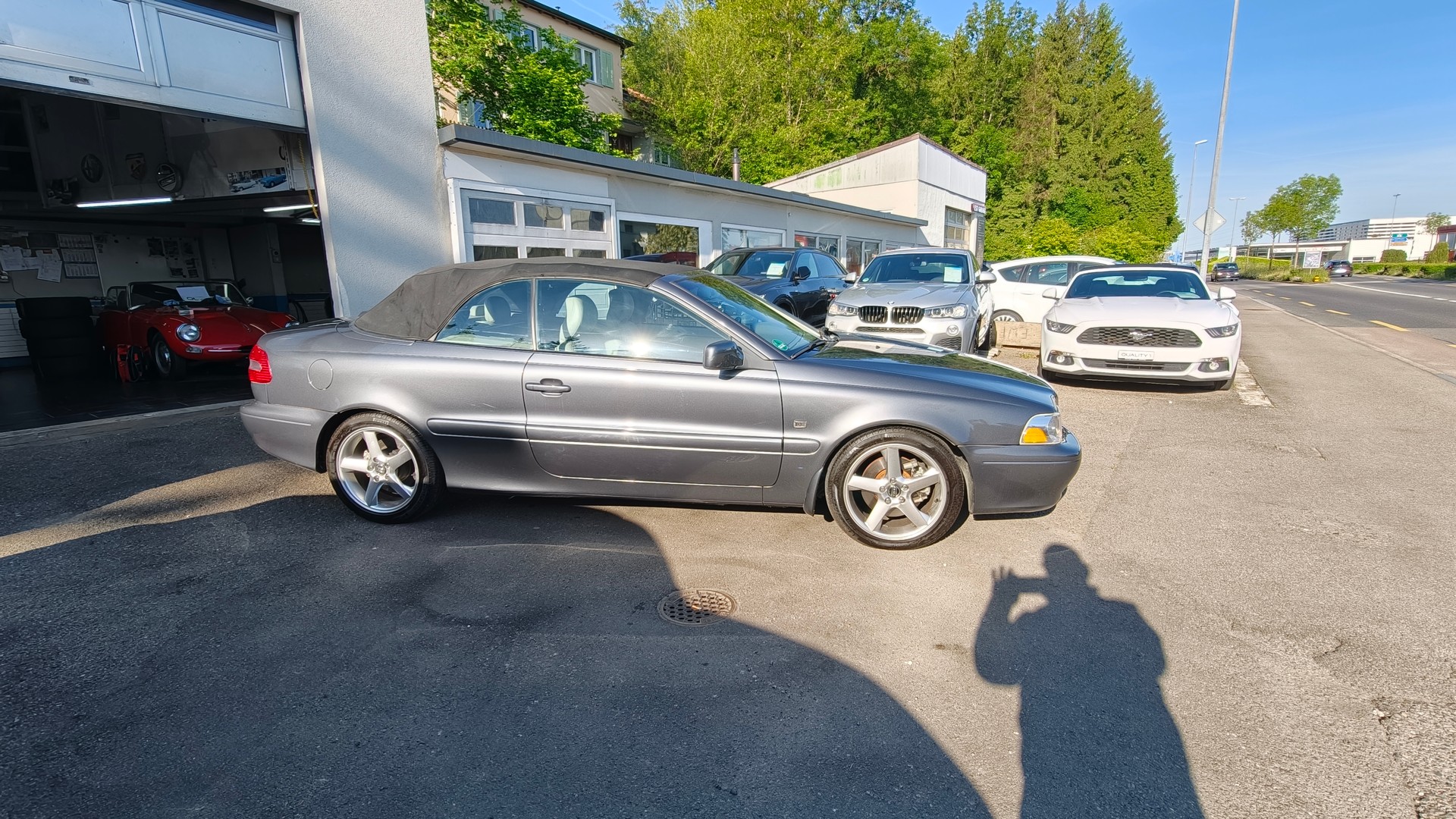 VOLVO C70 Cabriolet 2.0T-image-2