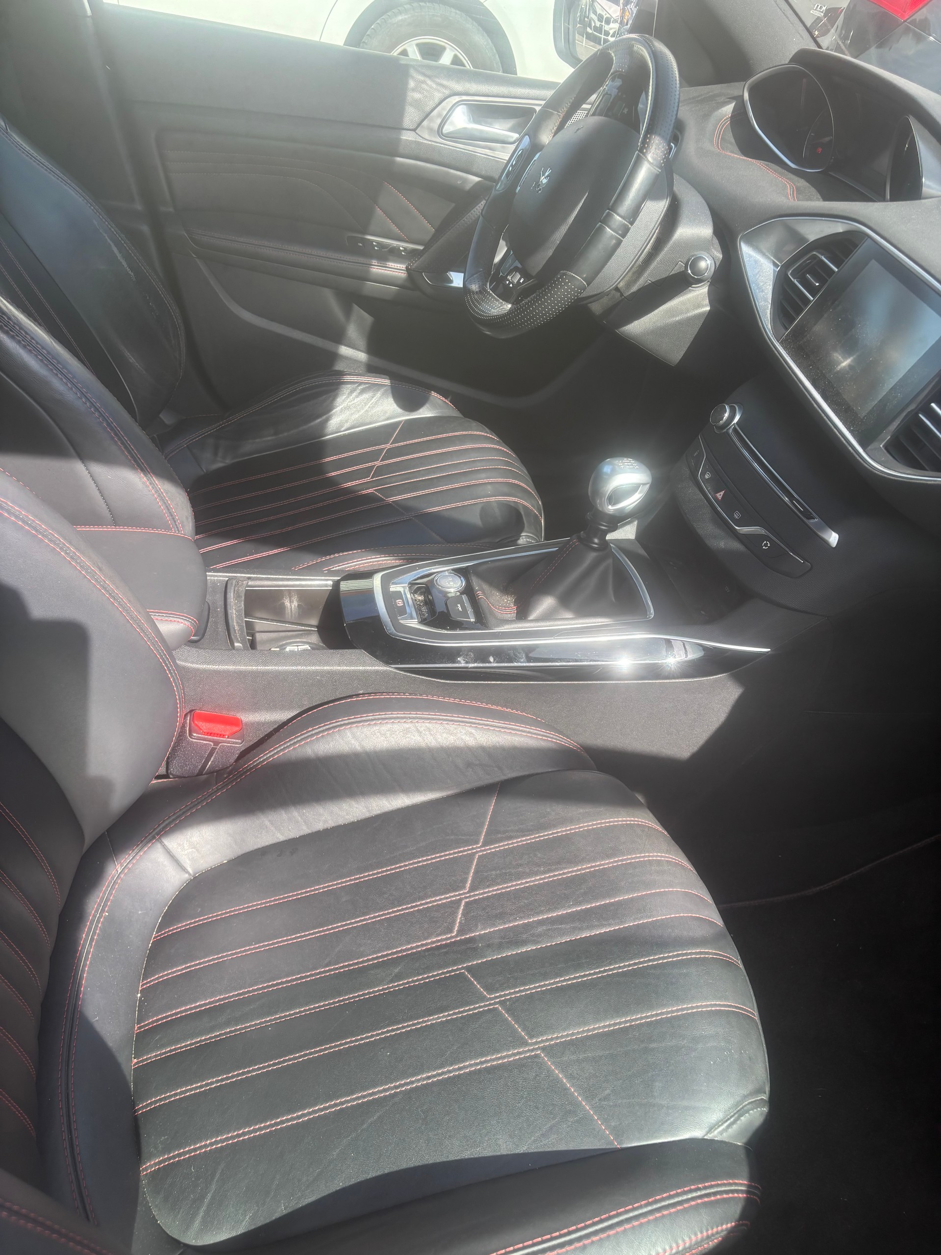 PEUGEOT 308 SW 1.6 eTHP GT-image-8