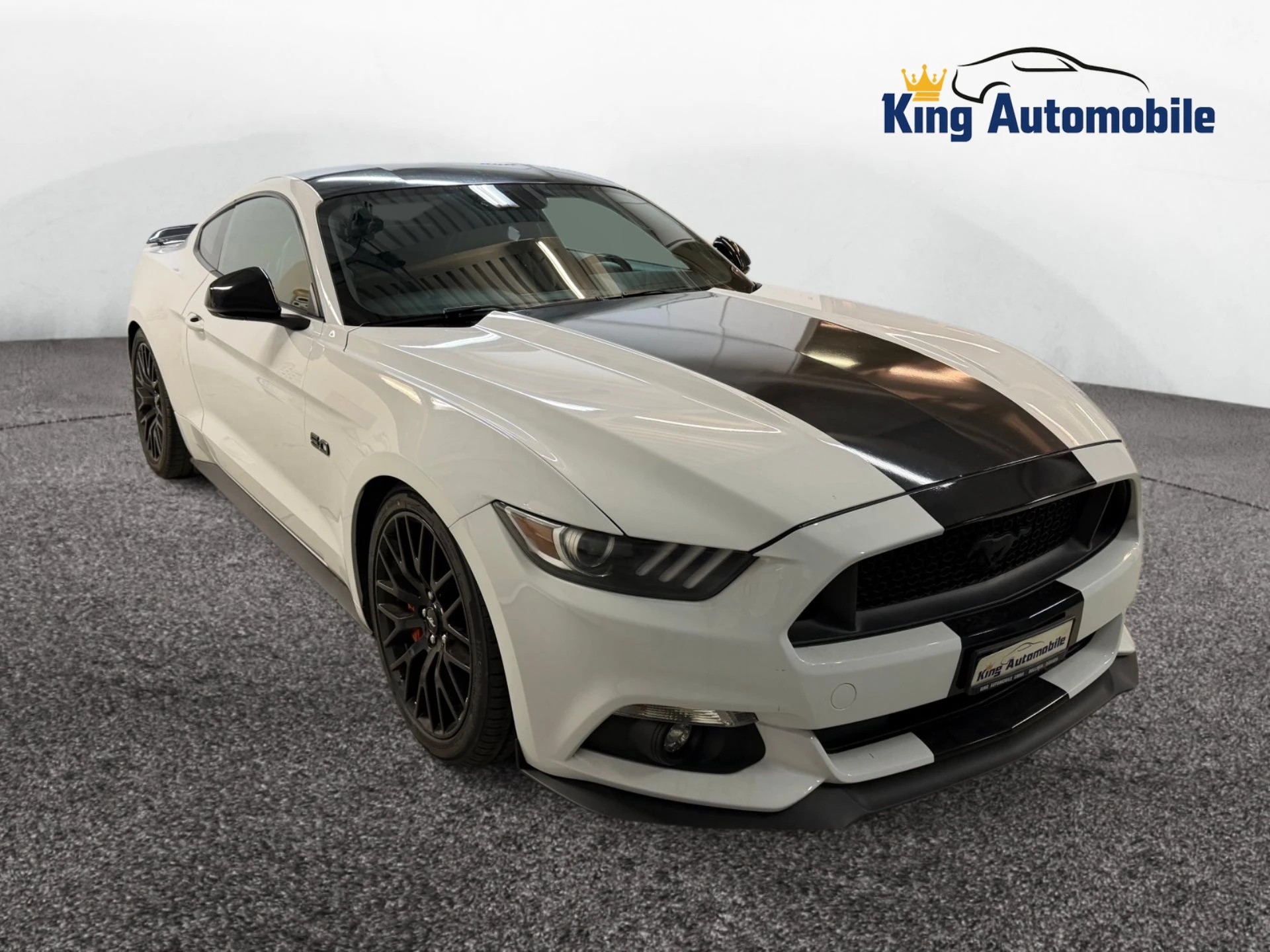 FORD Mustang Fastback 5.0 V8 GT | CH-Auto | Ab MFK 01.2026 | Recaro Ledersportsitze | Navi