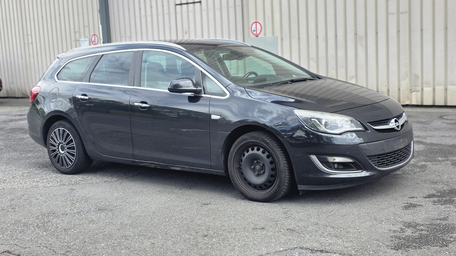 OPEL Astra SportsTourer 2.0 CDTi Cosmo-image-1