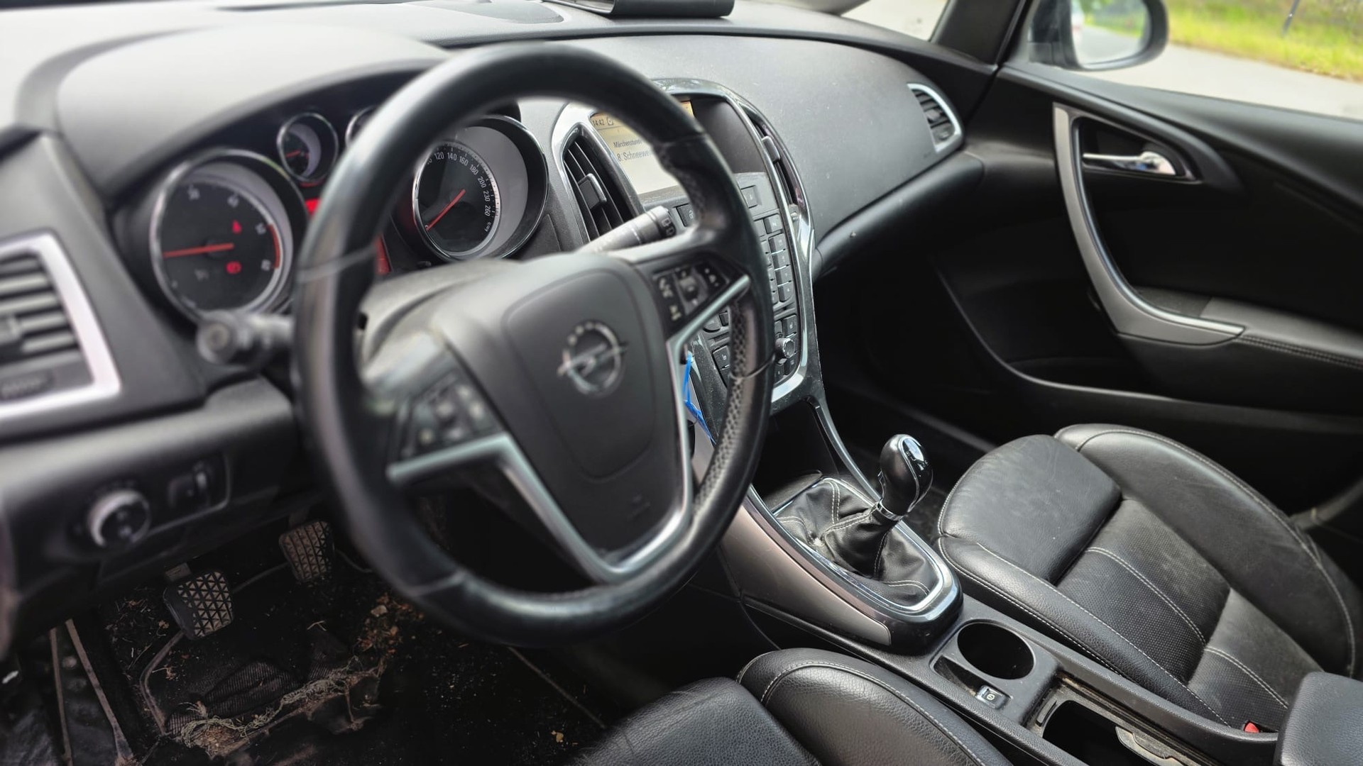 OPEL Astra SportsTourer 2.0 CDTi Cosmo-image-10