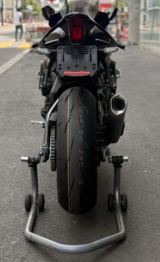 YAMAHA YZF-R1 ABS-image-9