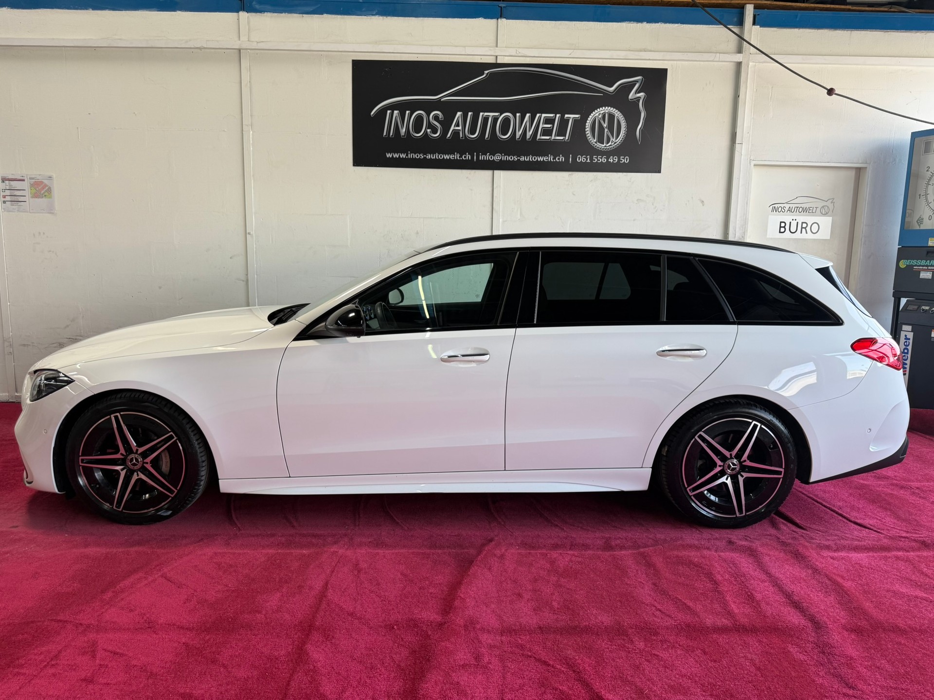 MERCEDES-BENZ C 200 d T AMG Line-image-2