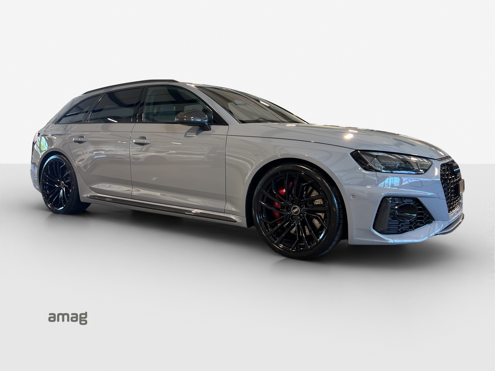 AUDI RS4 Avant quattro tiptronic-image-5