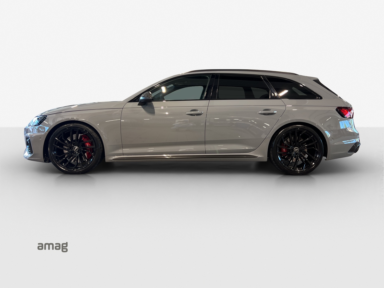 AUDI RS4 Avant quattro tiptronic-showroom-element-1
