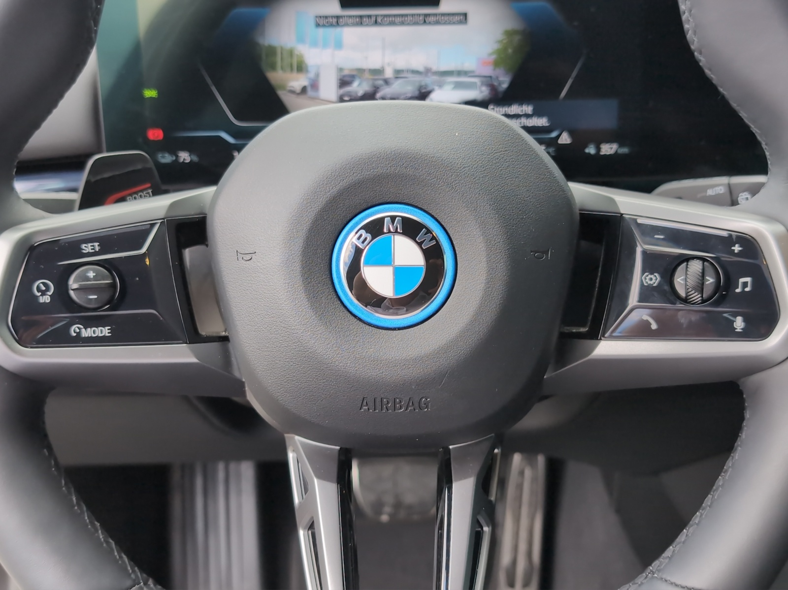 BMW i5 xDrive 40 Tour M S.Pro-image-11