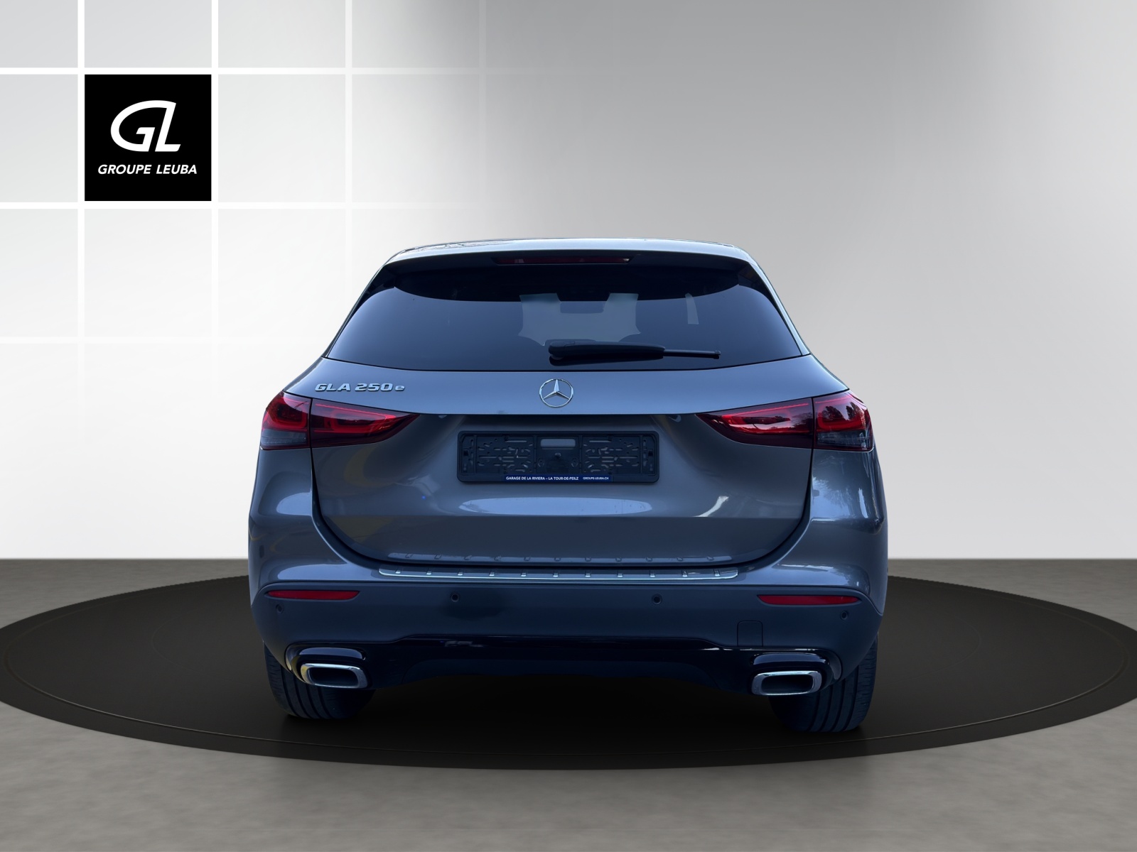 MERCEDES-BENZ GLA 250e Progressive 8G-DCT-image-4