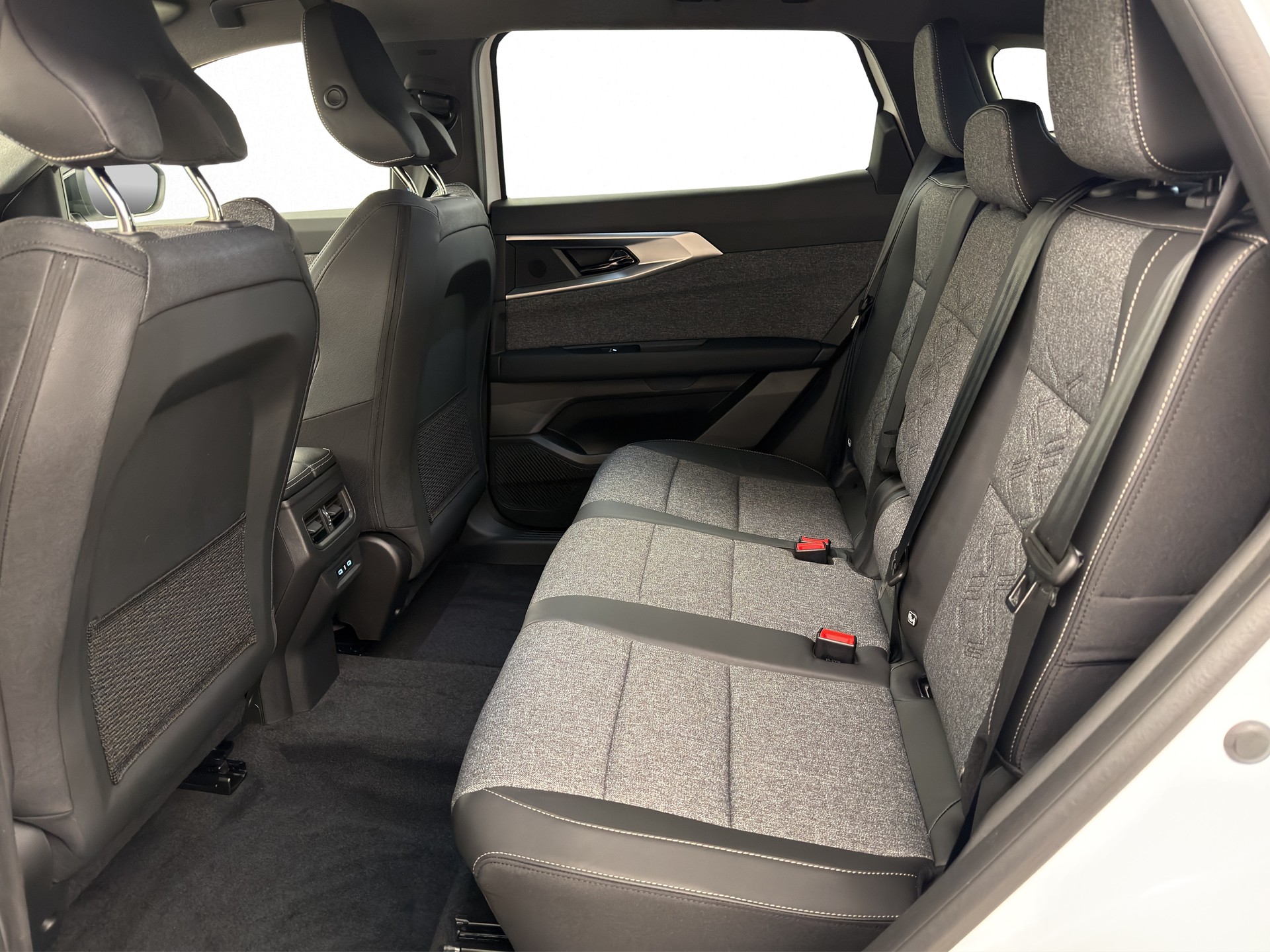RENAULT Espace 1.2 E-Tech techno 7P-image-11