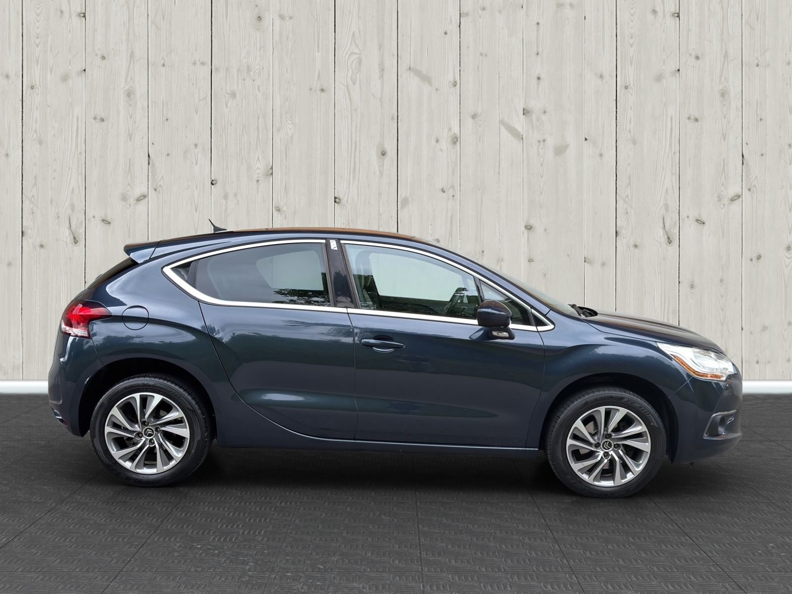 DS AUTOMOBILES DS4 1.6 THP SO Chic Automatic-image-7