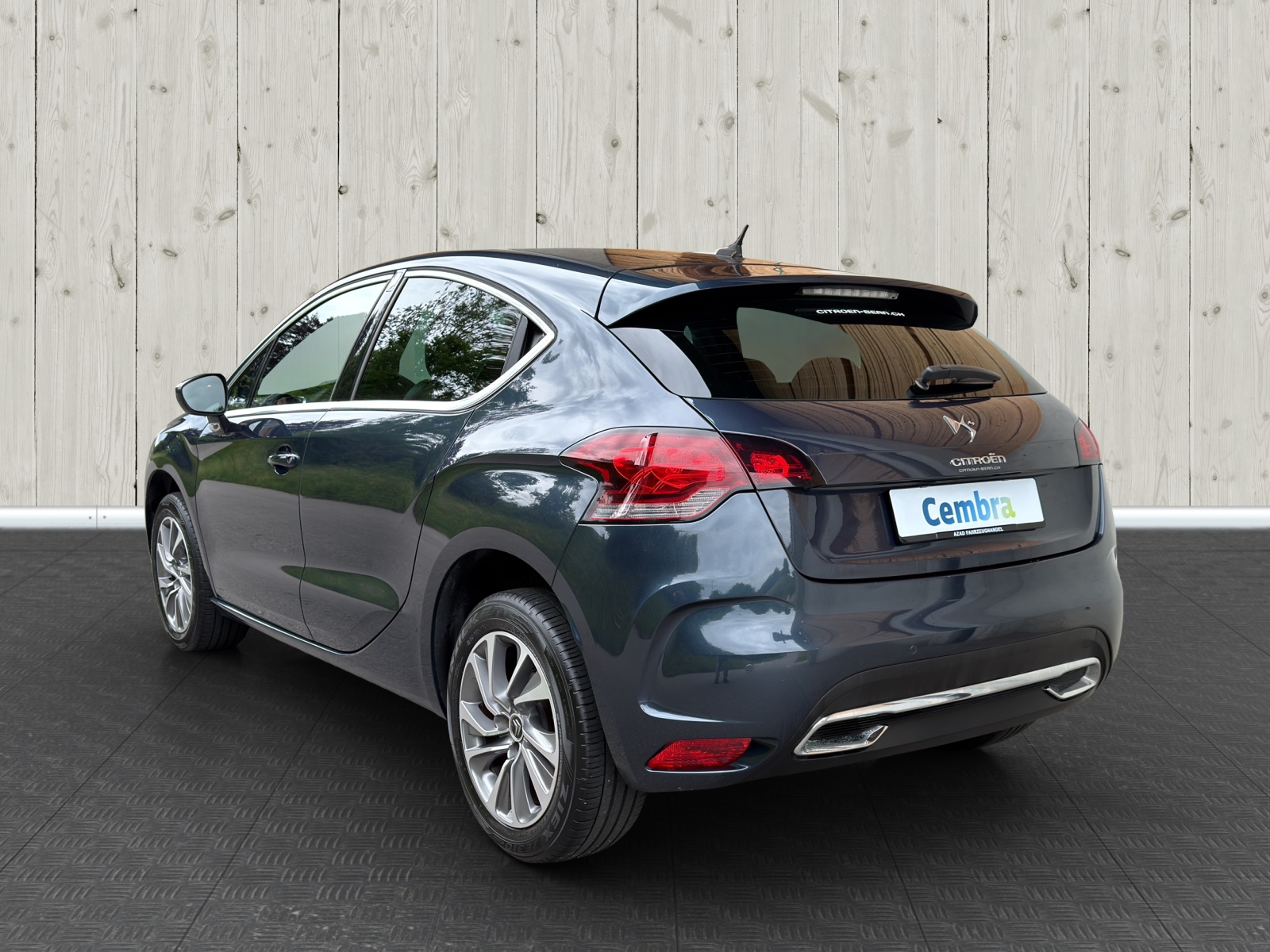DS AUTOMOBILES DS4 1.6 THP SO Chic Automatic-image-4