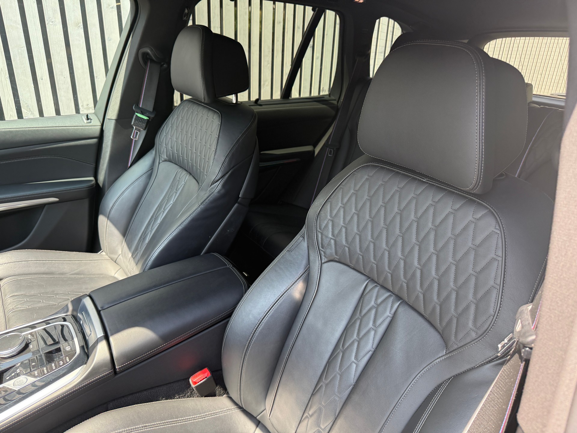 BMW X5 xDrive 48V 30d M Sport Pro Steptronic-image-17