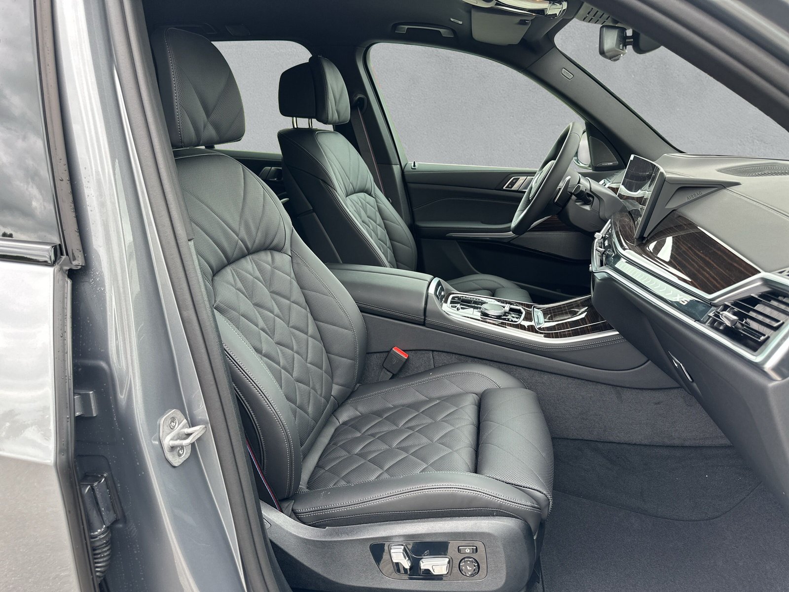 BMW X5 xDrive 50e M Sport Pro Steptronic-image-12