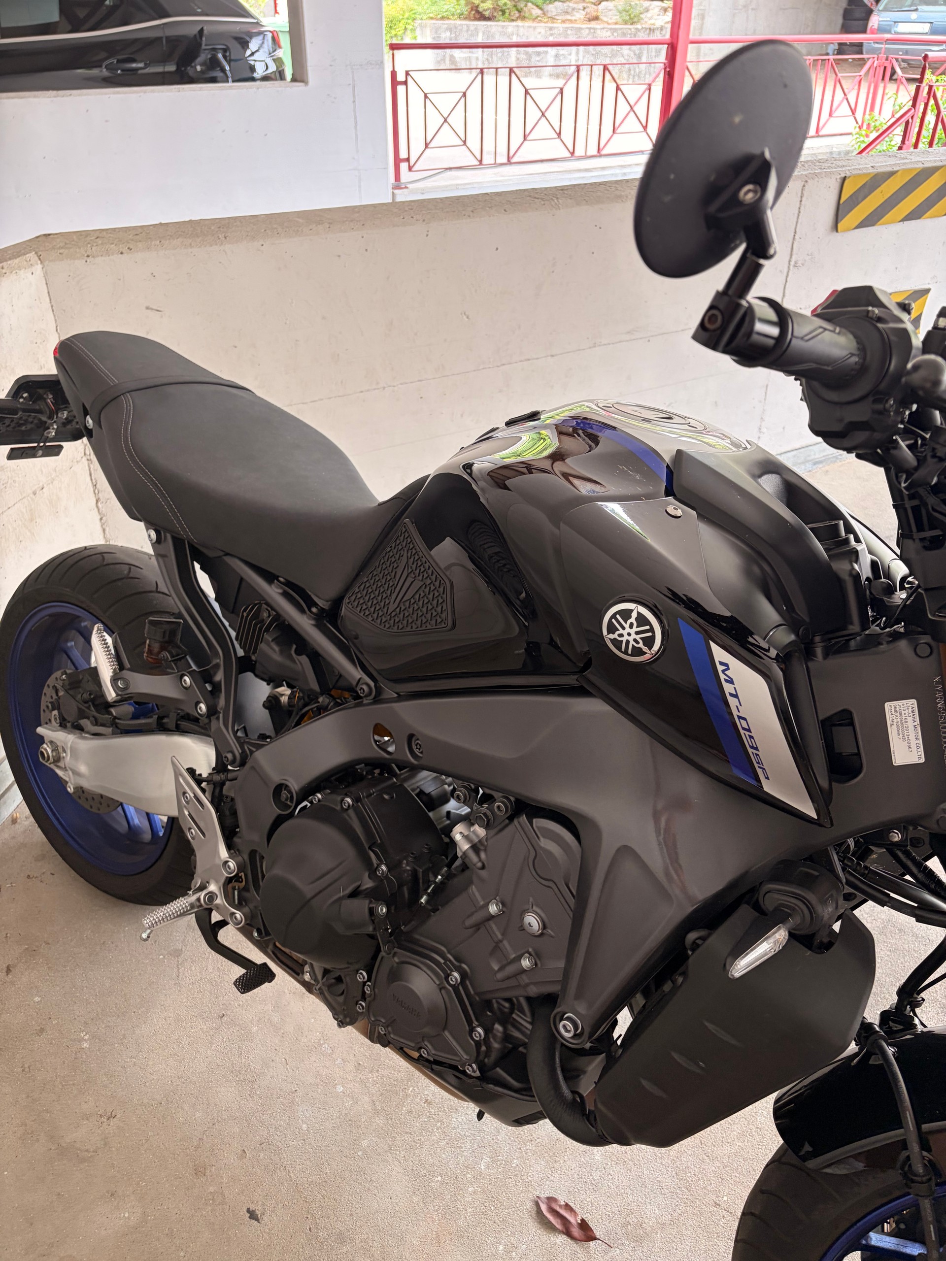 YAMAHA MT-09 SP-image-6