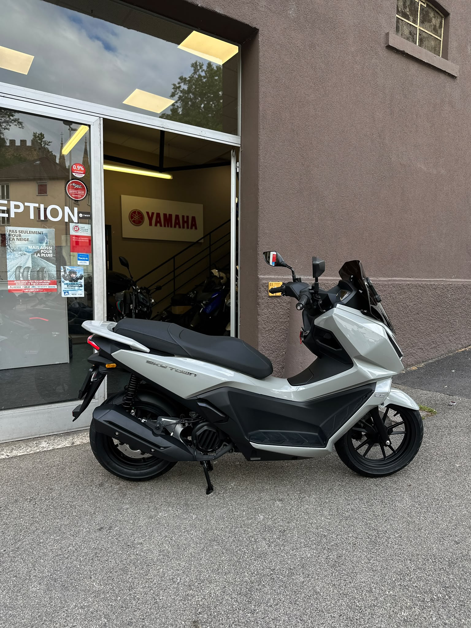 KYMCO Sky Town 125-image-3