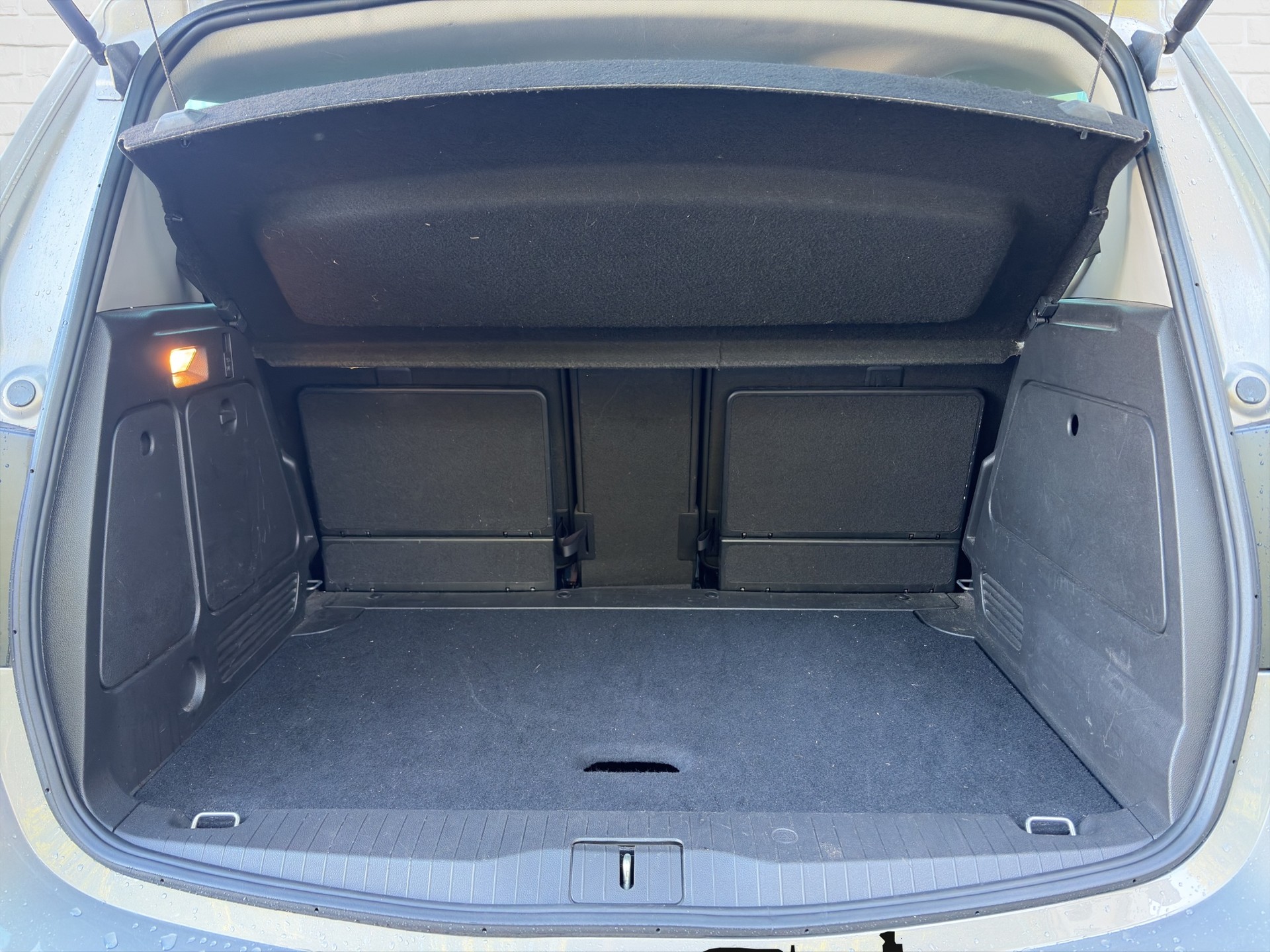 OPEL Meriva 1.4 Turbo Cosmo Automatic-image-8