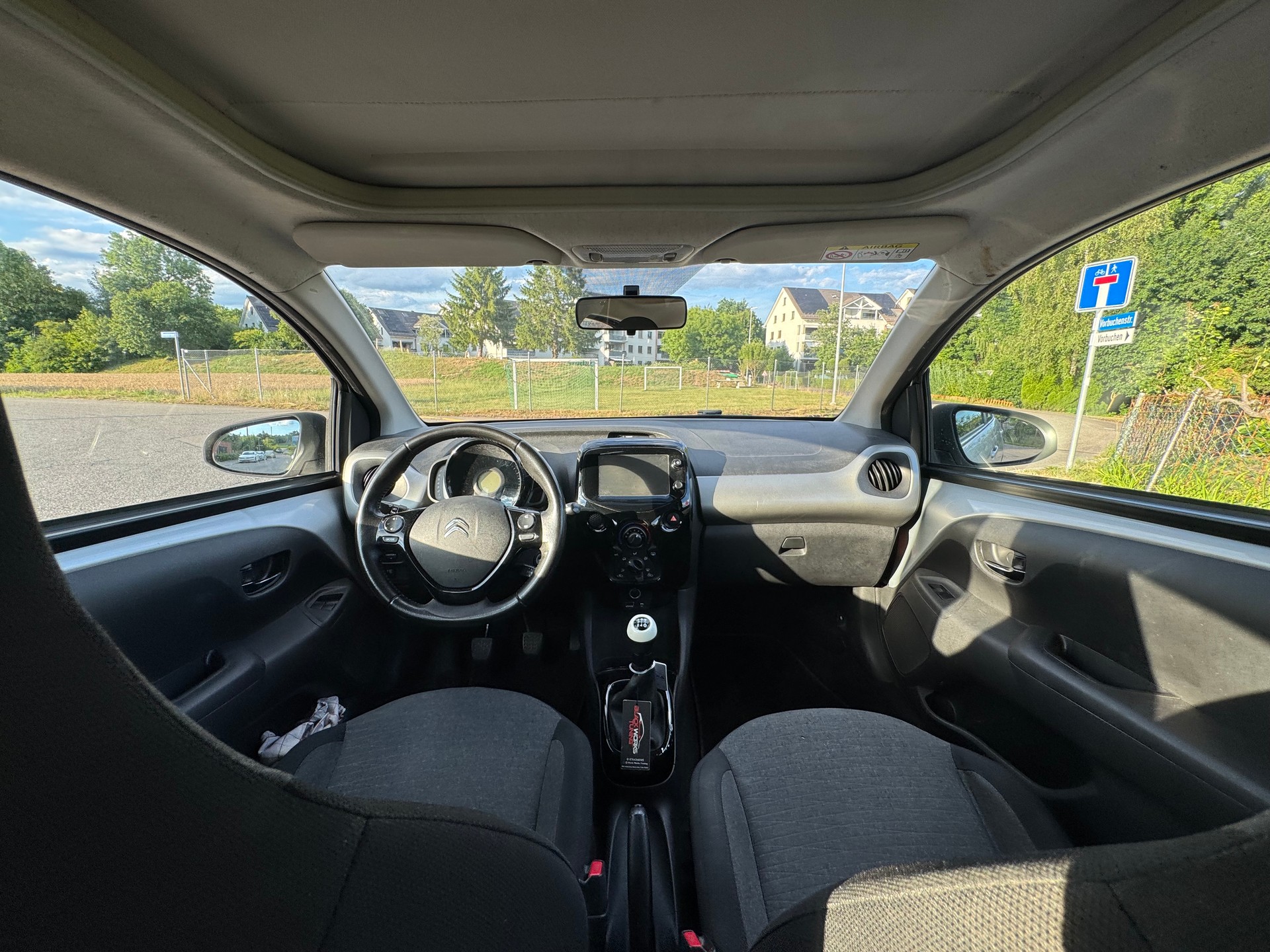 CITROEN C1 1.2 VTi Feel Edition Airscape-image-9