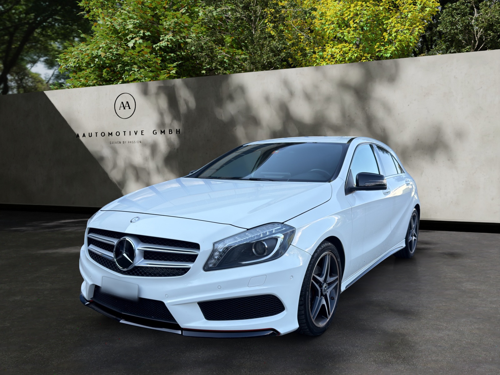 MERCEDES-BENZ A180 AMG Line