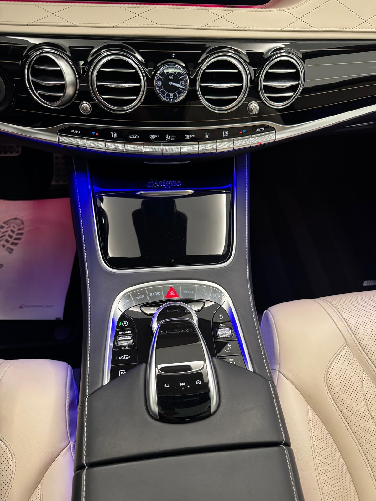 MERCEDES-BENZ S 560 V8 AMG Line 4matic lang-image-22