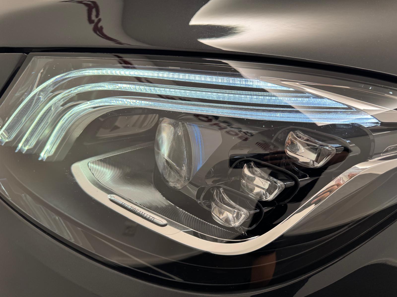 MERCEDES-BENZ S 560 V8 AMG Line 4matic lang-image-7
