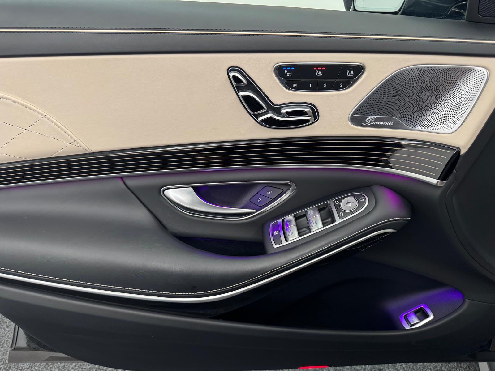 MERCEDES-BENZ S 560 V8 AMG Line 4matic lang-image-16