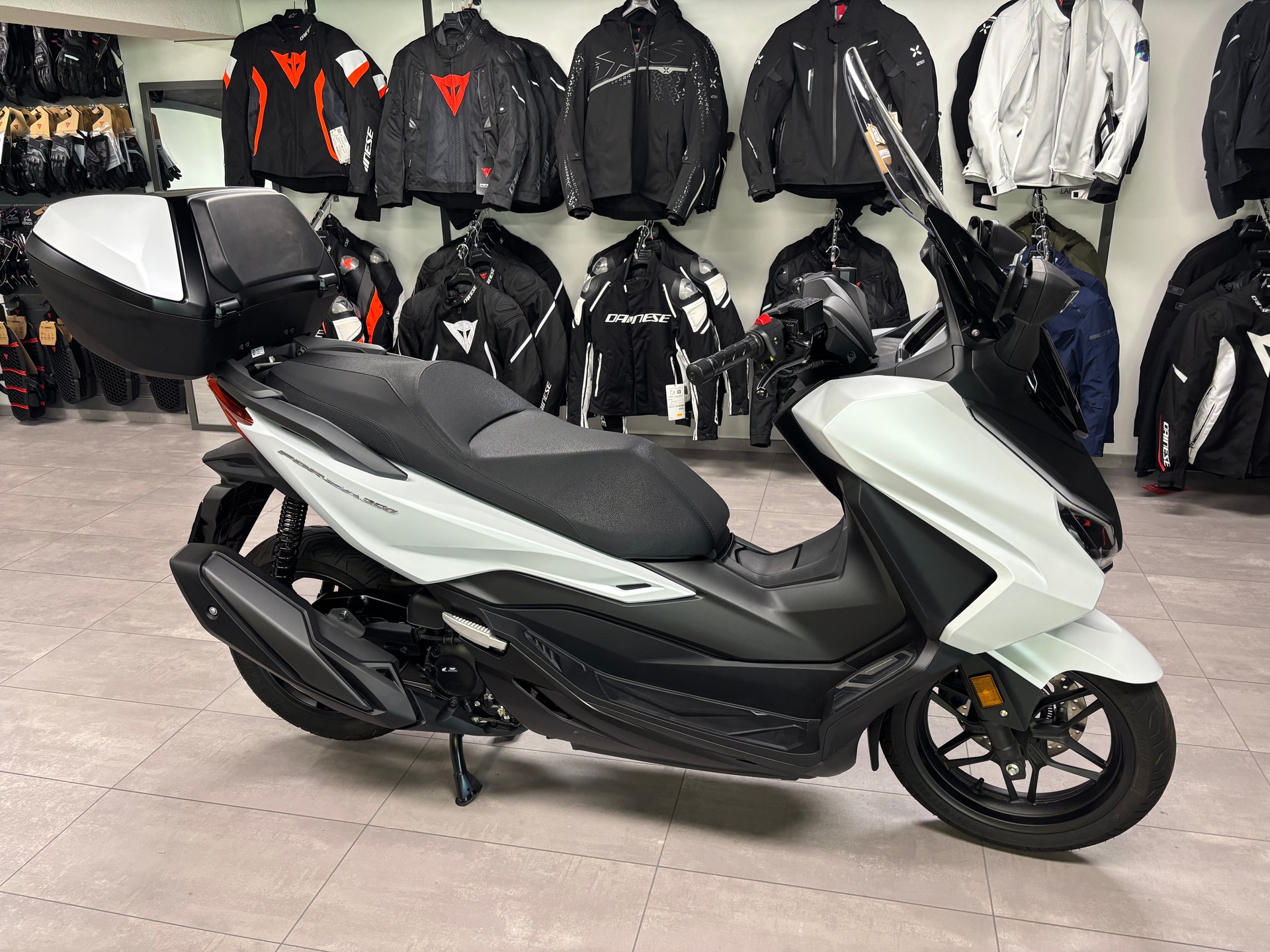 HONDA NSS 350 Smart Top Box-image-0