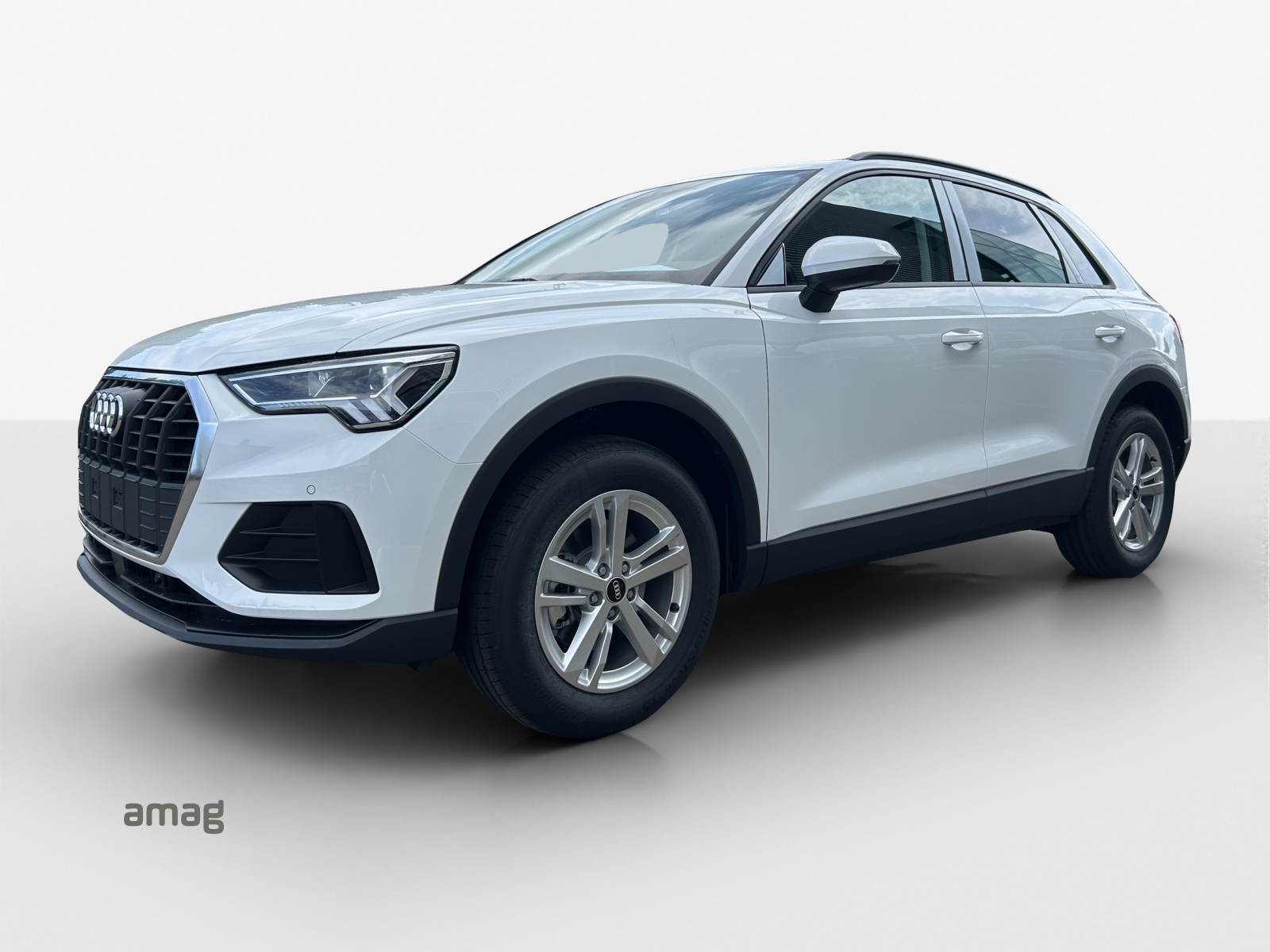 AUDI Q3 35 TFSI Attraction S-tronic