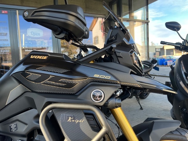 VOGE 900 DSX-image-2