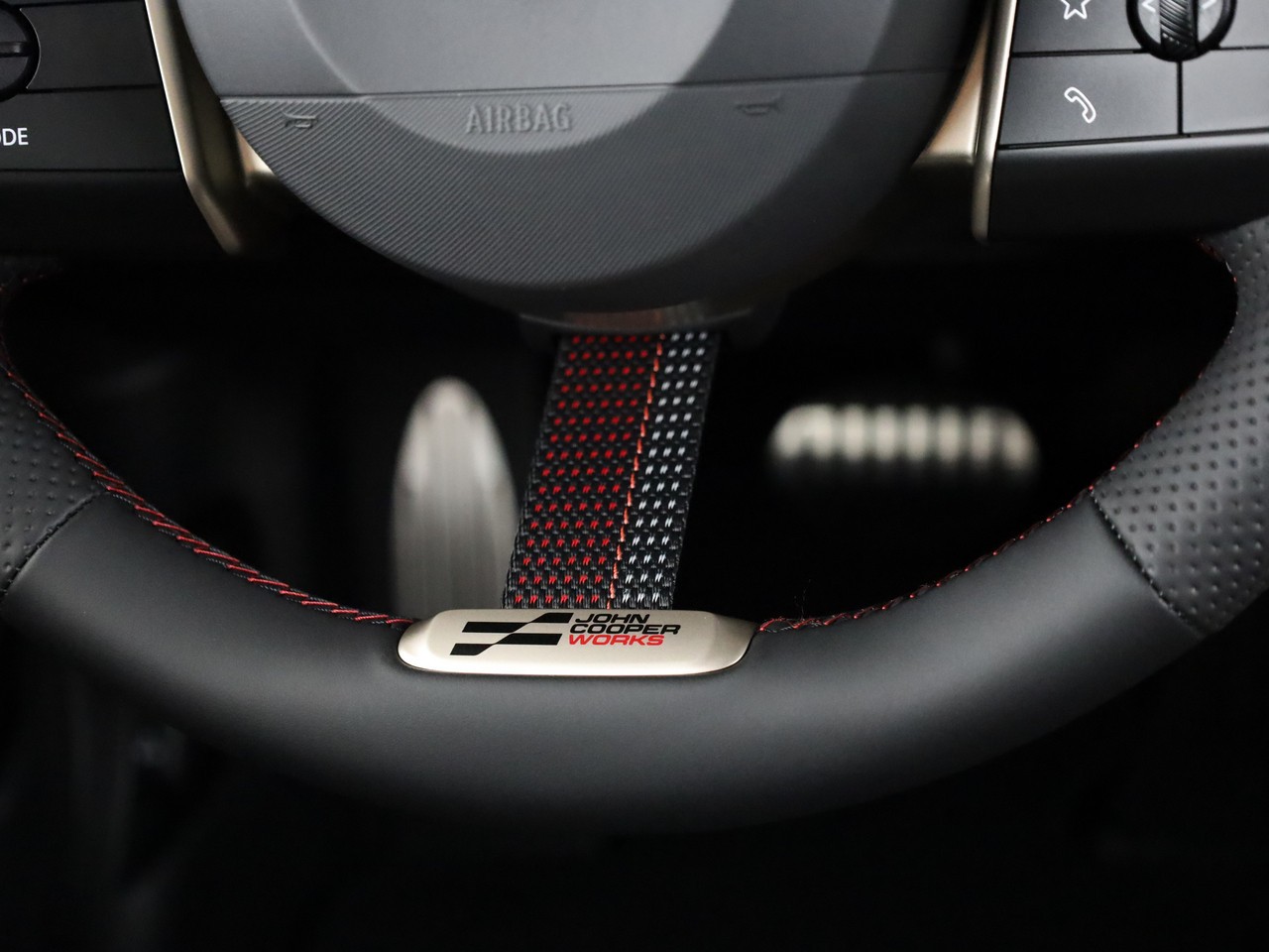 MINI Cooper John Cooper Works Cabriolet DKG-image-36