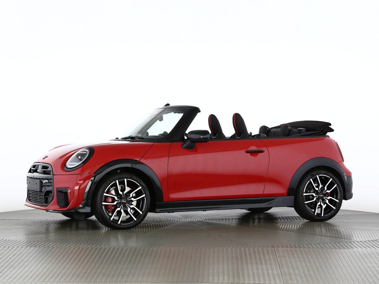 MINI Cooper John Cooper Works Cabriolet DKG-showroom-element-1