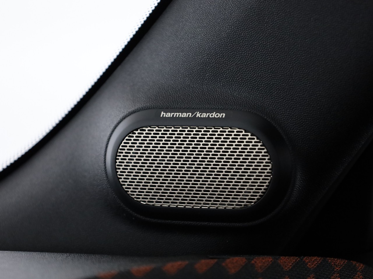 MINI Cooper John Cooper Works Cabriolet DKG-image-37