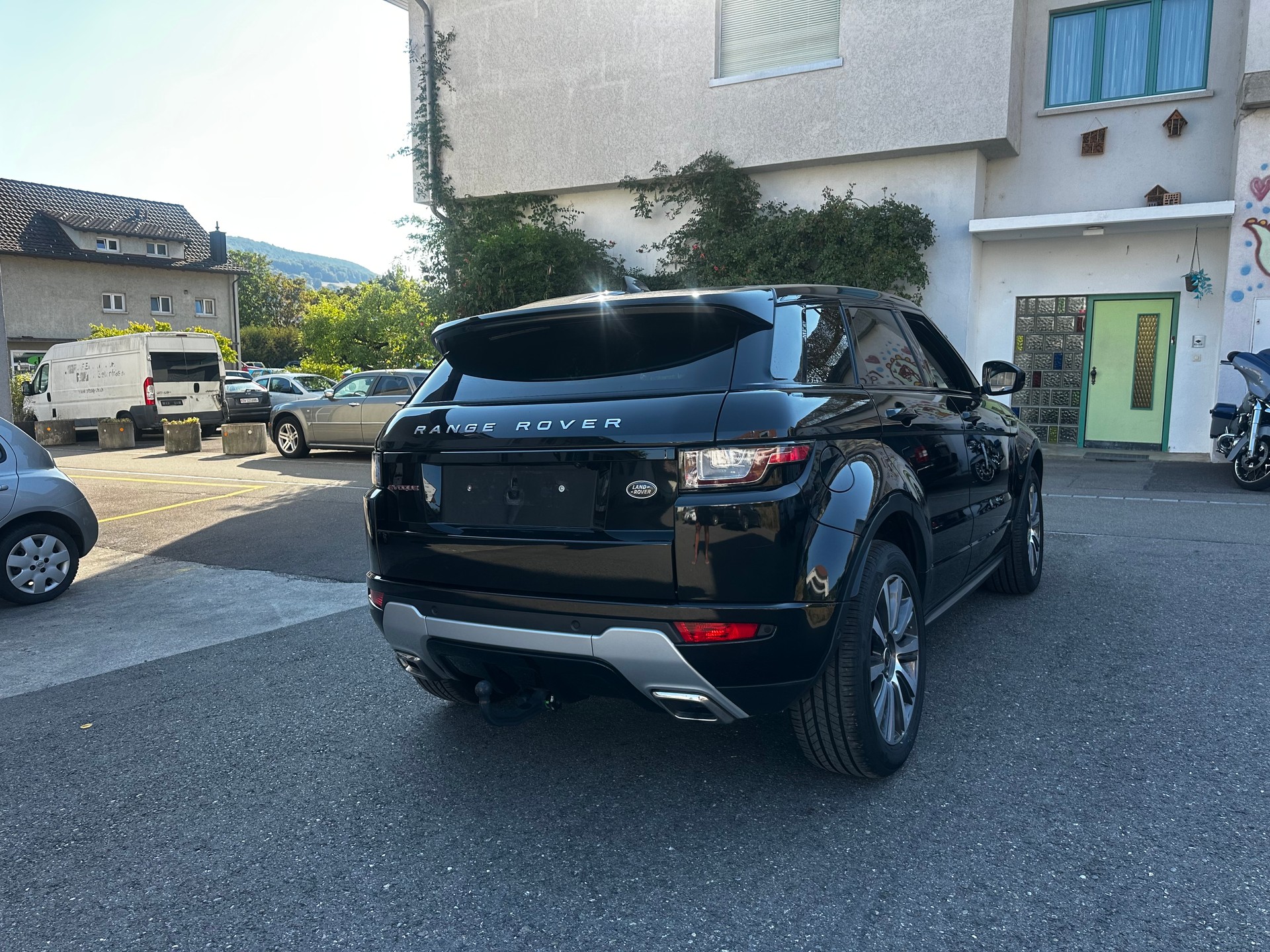LAND ROVER Range Rover Evoque 2.0 TD4 HSE Dynamic AT9-image-2