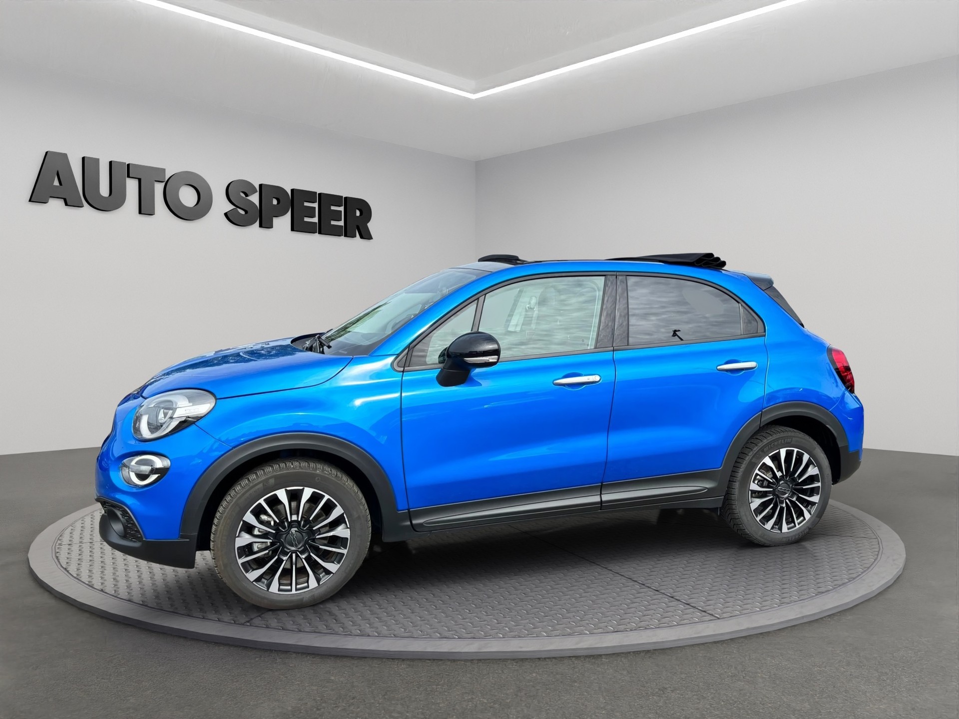FIAT 500 X 1.5 Hybrid Dolcevita Swiss Edition-showroom-element-1