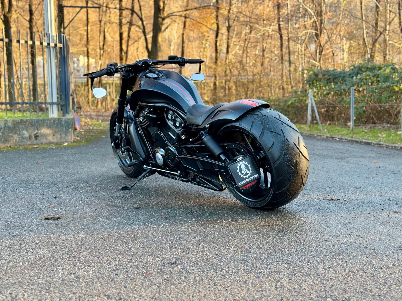 HARLEY-DAVIDSON VRSCDX Night Rod Special ABS-showroom-element-3