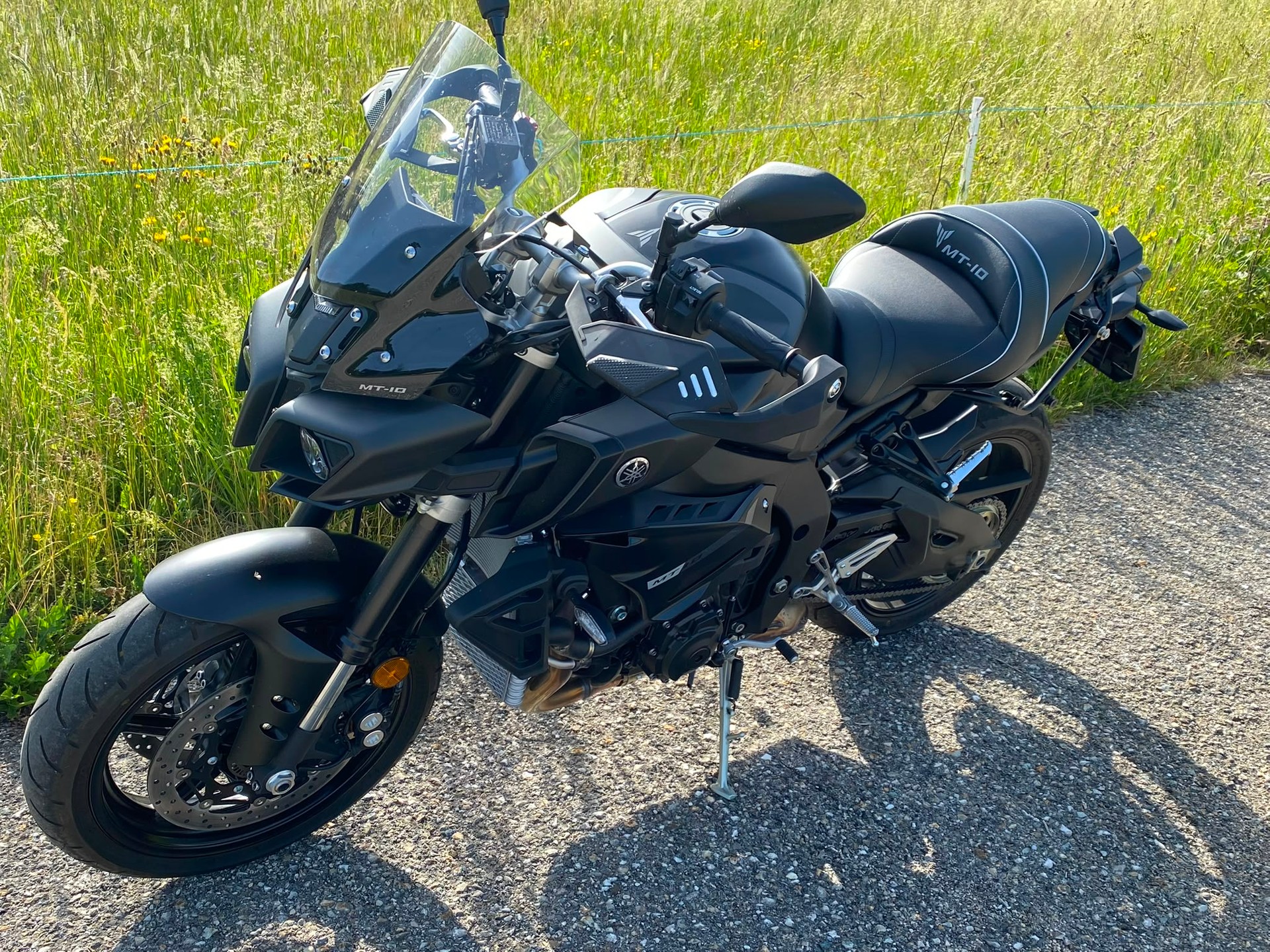 YAMAHA MT-10 ABS-image-3