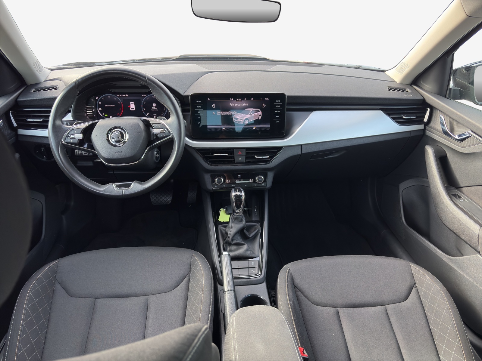 SKODA Kamiq 1.5 TSI ACT Ambition DSG-image-8