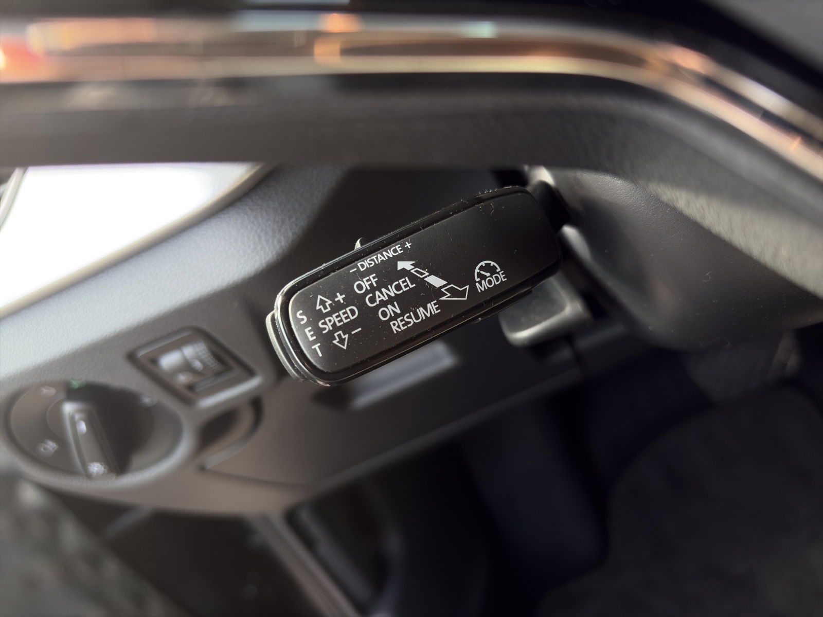 SKODA Kamiq 1.5 TSI ACT Ambition DSG-image-14
