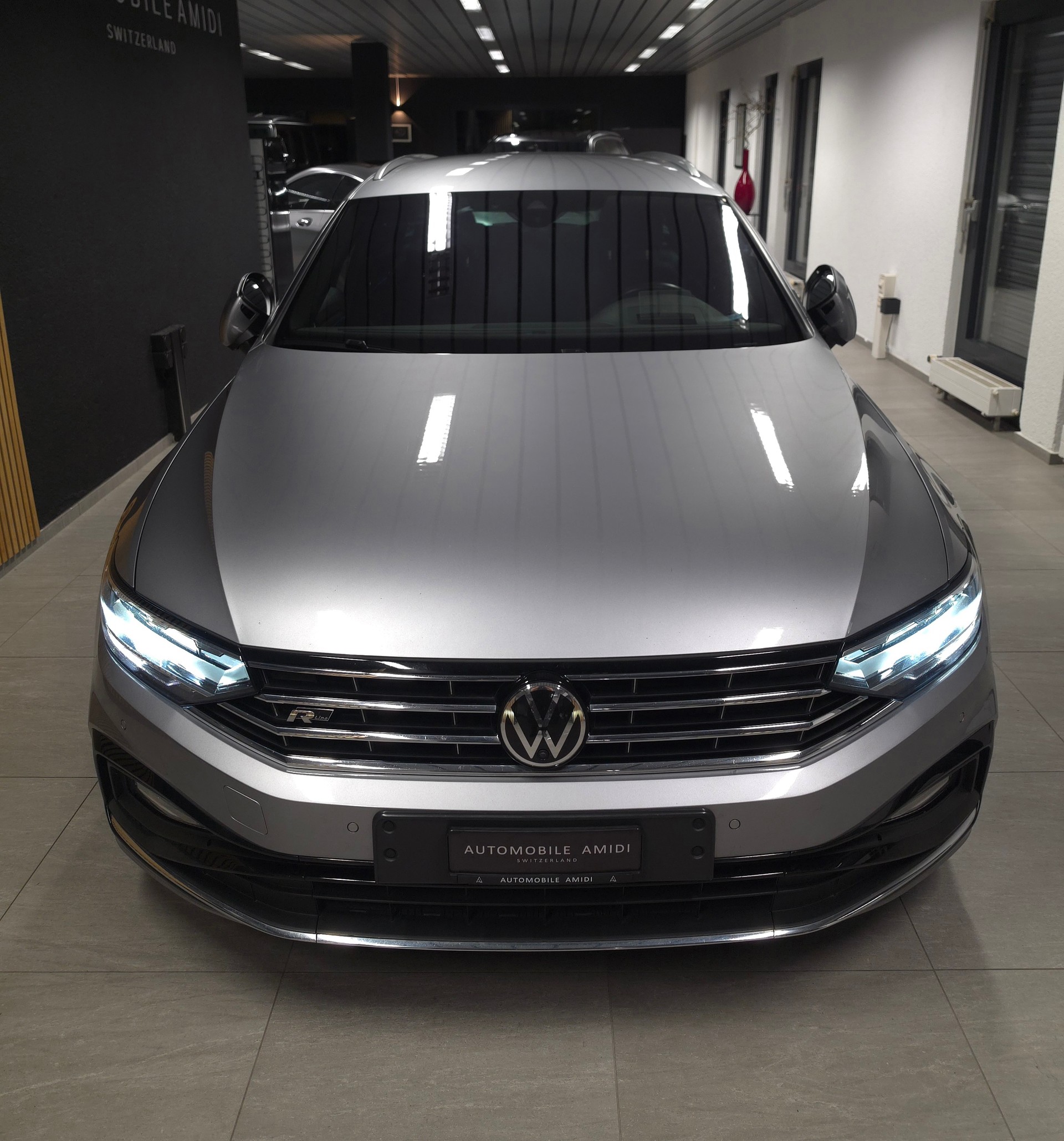 VW Passat 2.0 TDI BMt 75 Edition 4Motion DSG-showroom-element-1