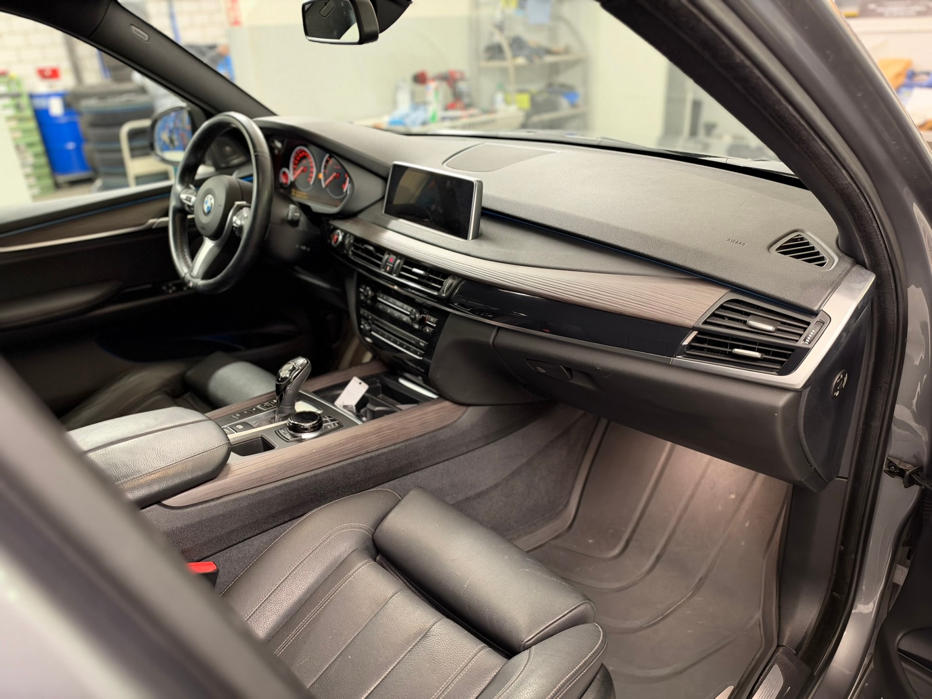 BMW X5 xDrive 30d Pure M Sport Steptronic-image-11