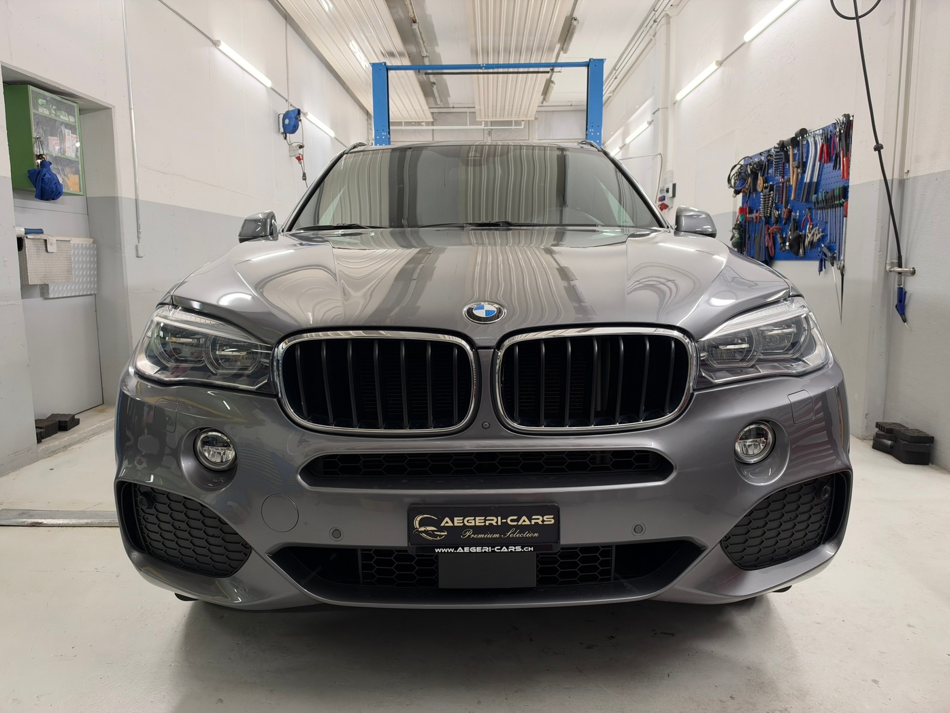 BMW X5 xDrive 30d Pure M Sport Steptronic-showroom-element-1