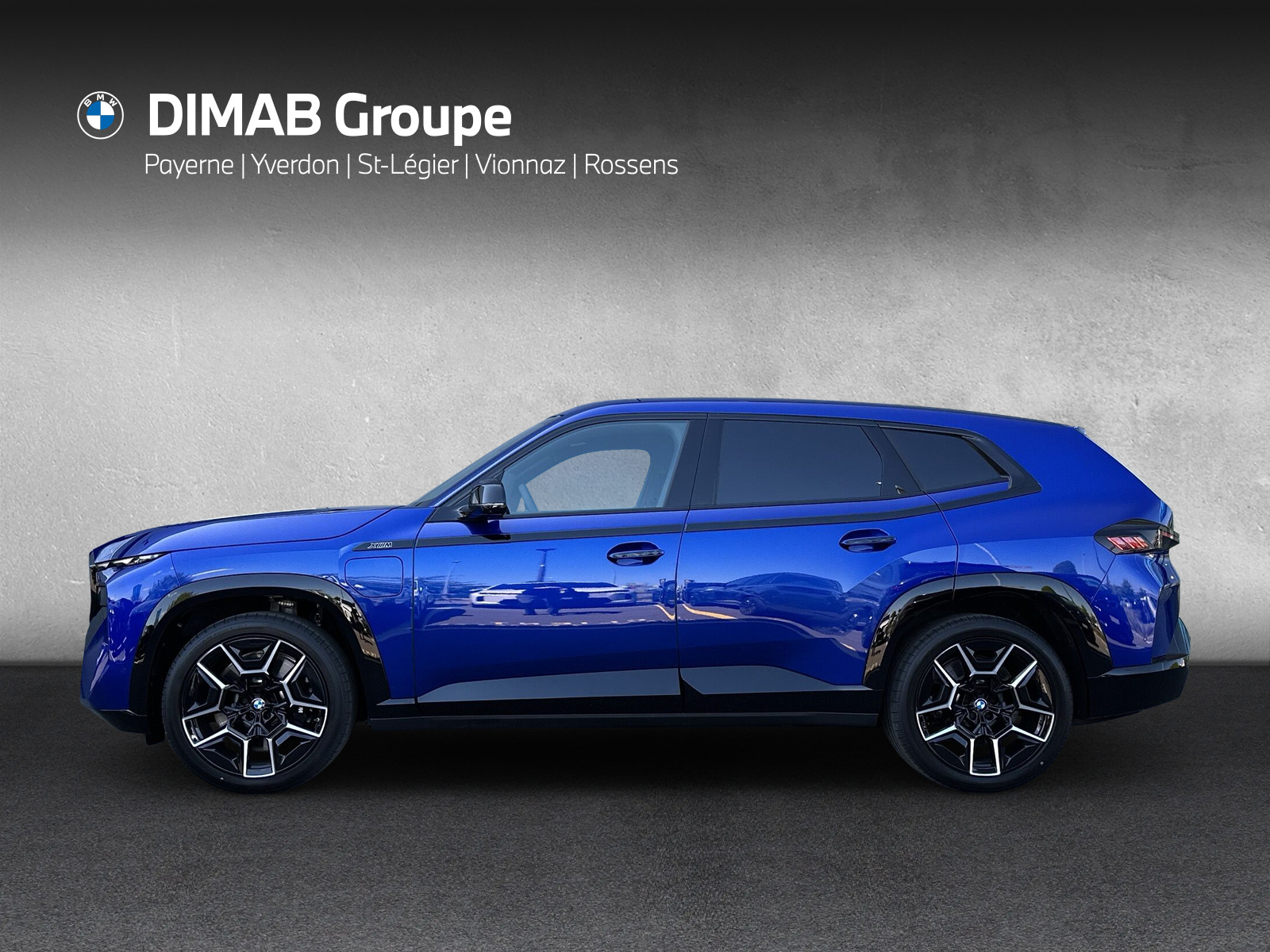 BMW XM xDrive 50e PHEV Steptronic**Action de leasing à 0.0%**-showroom-element-1