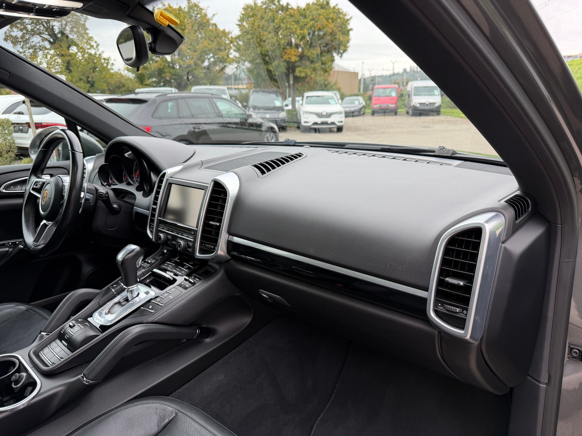 PORSCHE Cayenne Diesel-image-17